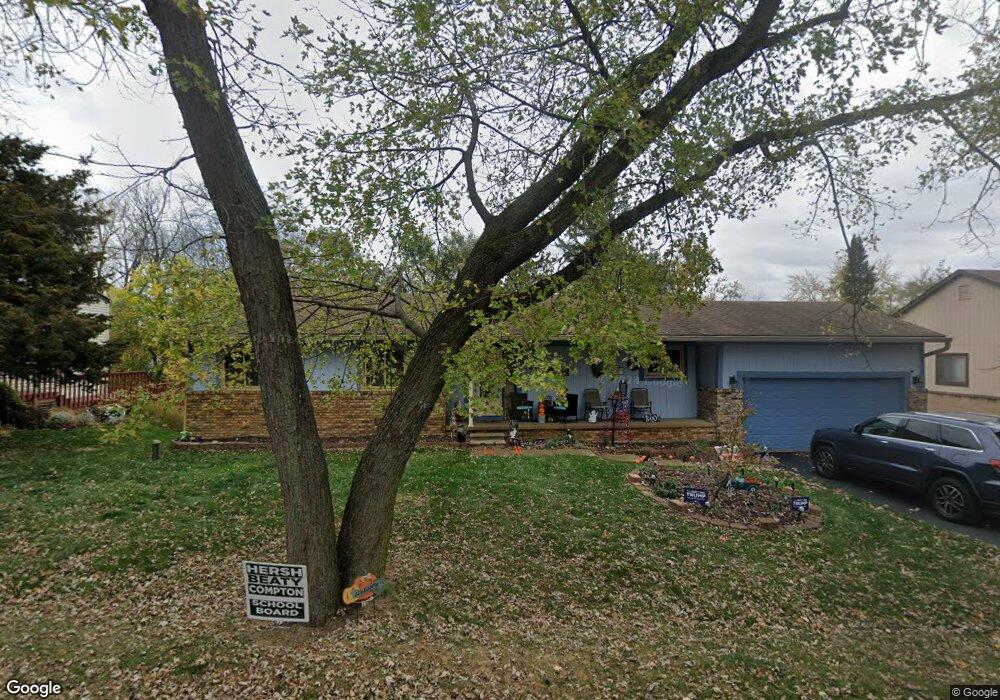 6655 Grassland Ave, West Bloomfield, MI 48324 - photo 1