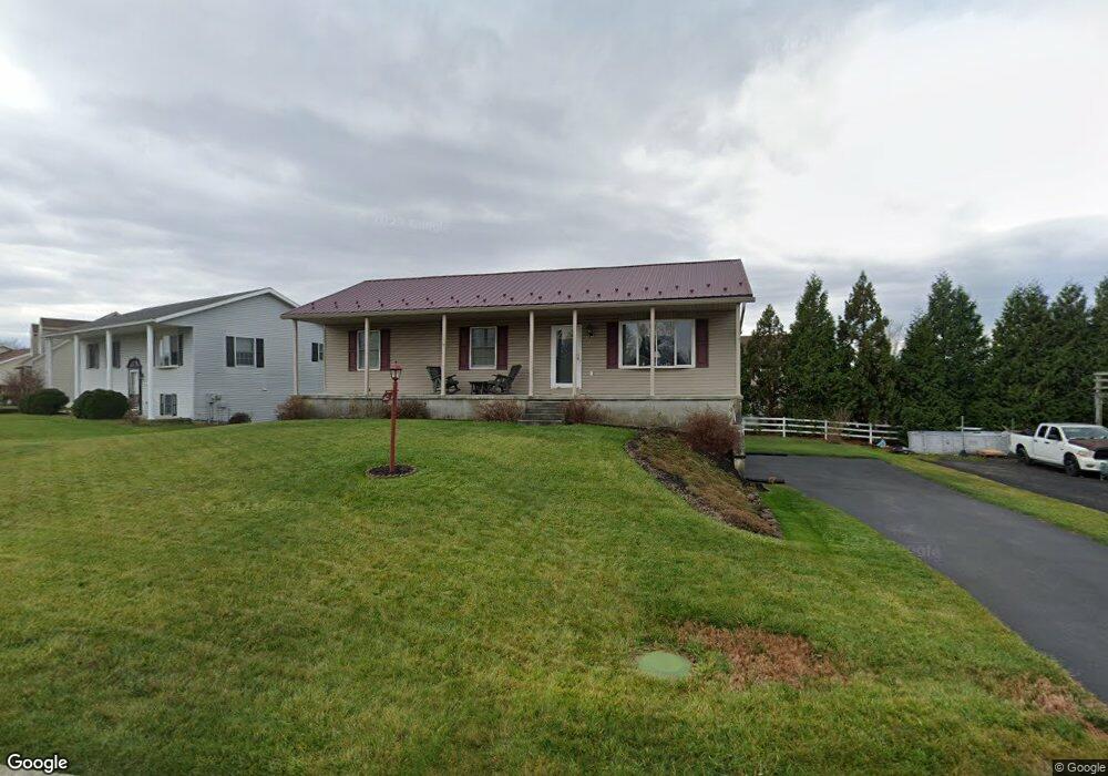 3 White Birch Dr unit 18, Littlestown, PA 17340 - photo 1