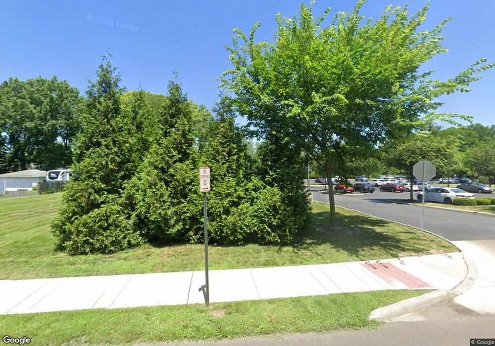 2284 Lehner Rd, Columbus, OH 43224 - photo 1