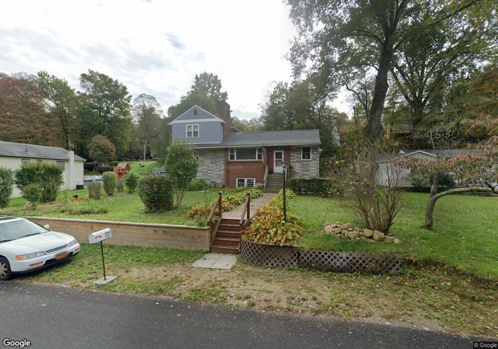 33 Sherwood Rd, Cortlandt Manor, NY 10567 - photo 1