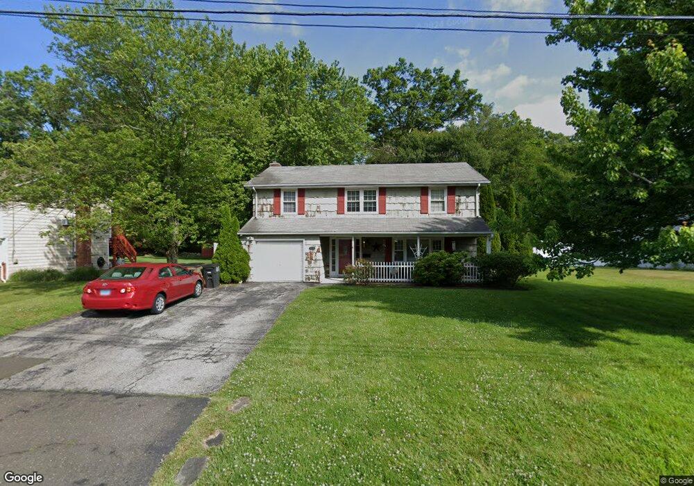 44 Barmore Dr W, Stamford, CT 06905 - photo 1
