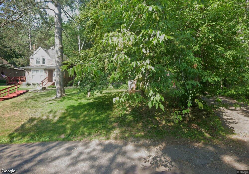 2235 Dunedin Ave, Duluth, MN 55803 - photo 1