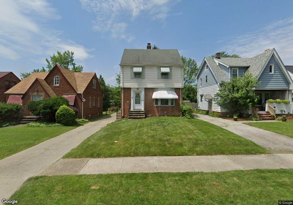 5138 Philip Ave, Maple Heights, OH 44137 - photo 1