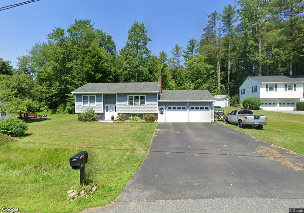 62 Ledgewood Rd, Claremont, NH 03743 - photo 1
