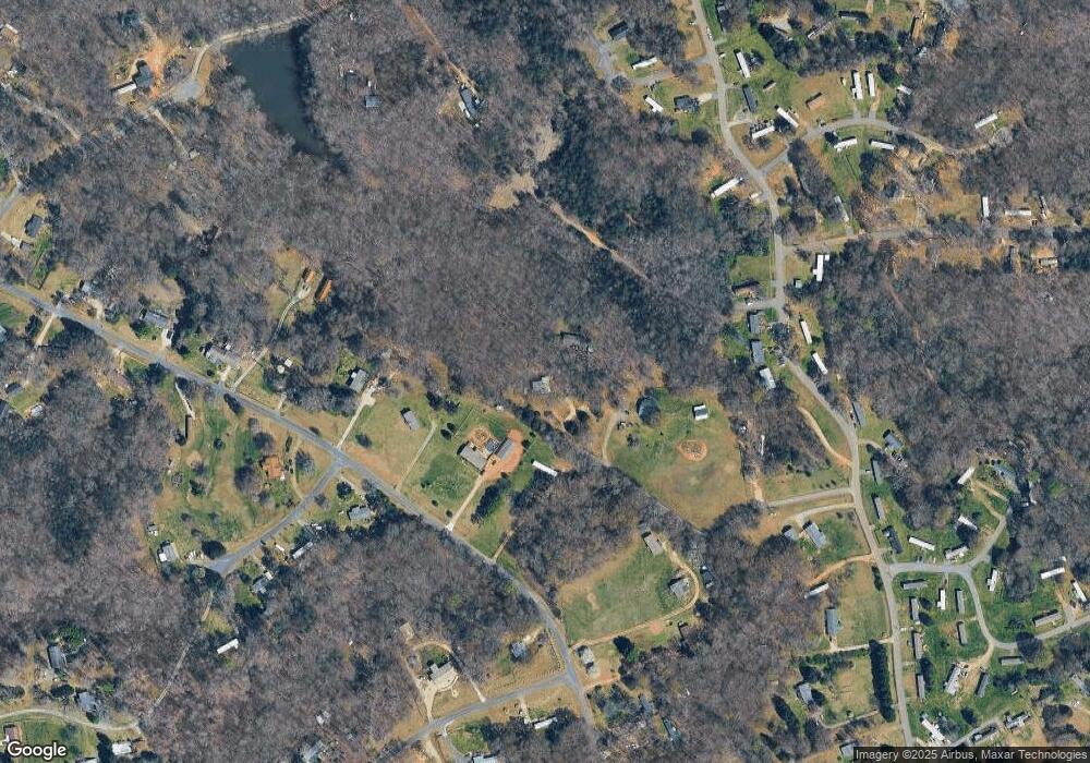 1415 Woodend Ln, Clover, SC 29710 - photo 1