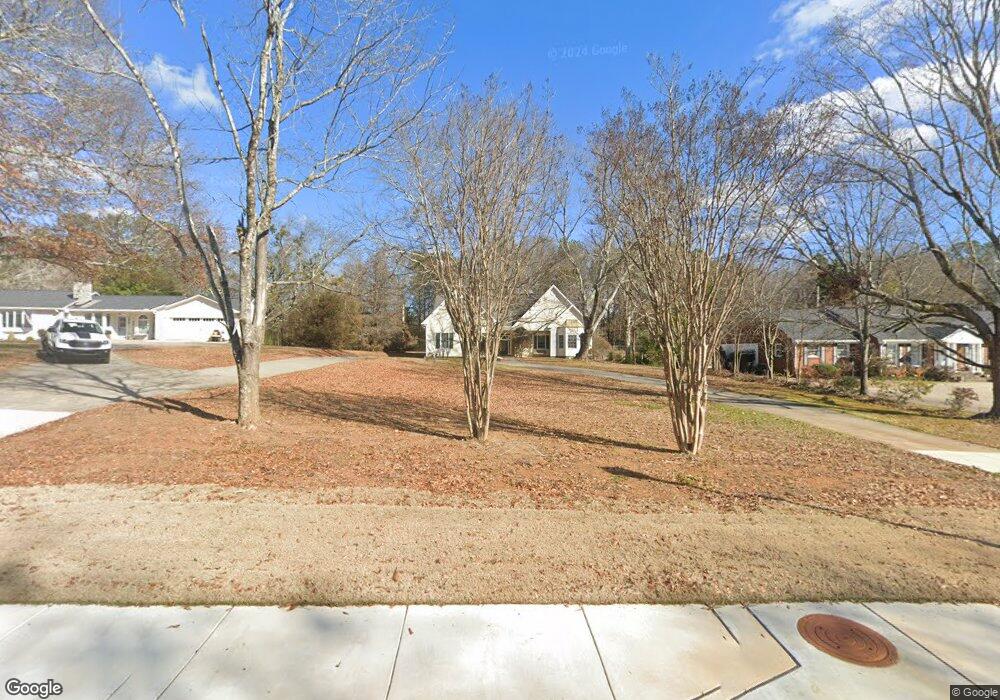 147 Shadburn Ferry Rd, Buford, GA 30518 - photo 1