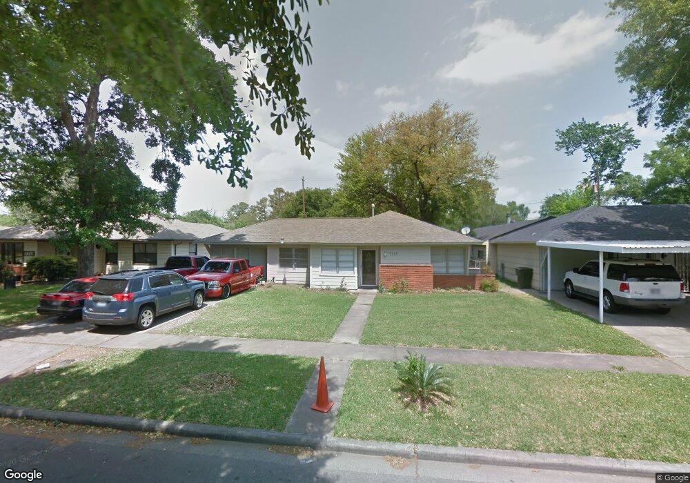 7715 Hereford St, Houston, TX 77087 - photo 1