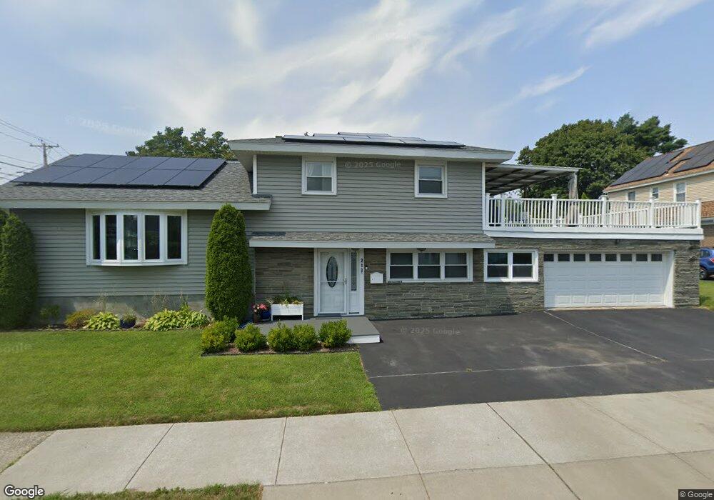 213 Whitehall Rd, Albany, NY 12209 - photo 1