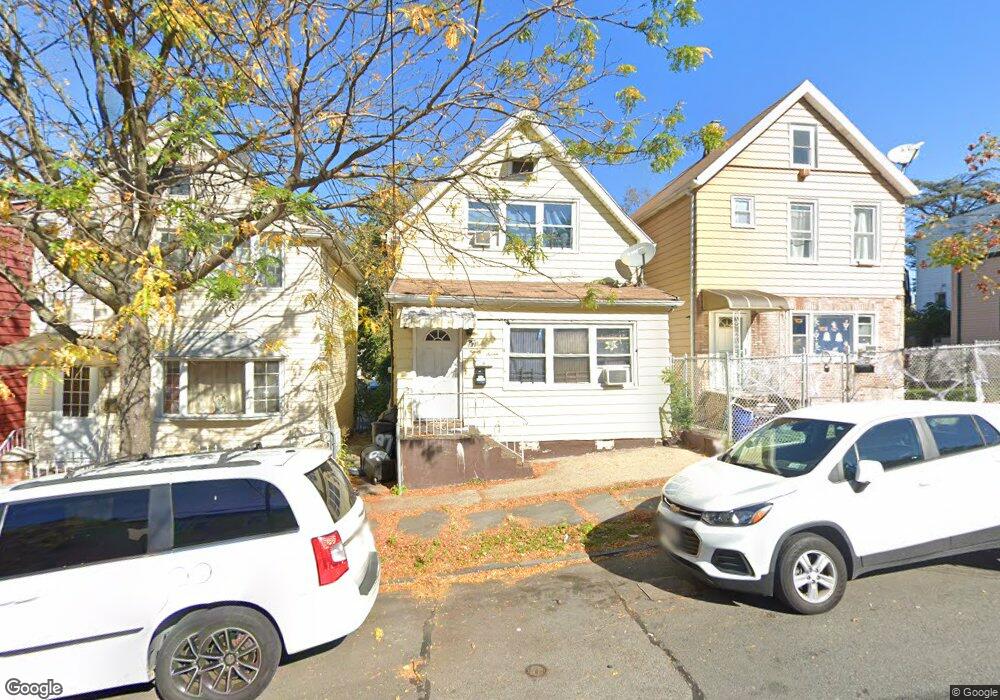 97 Laurel Ave, Staten Island, NY 10304 - photo 1