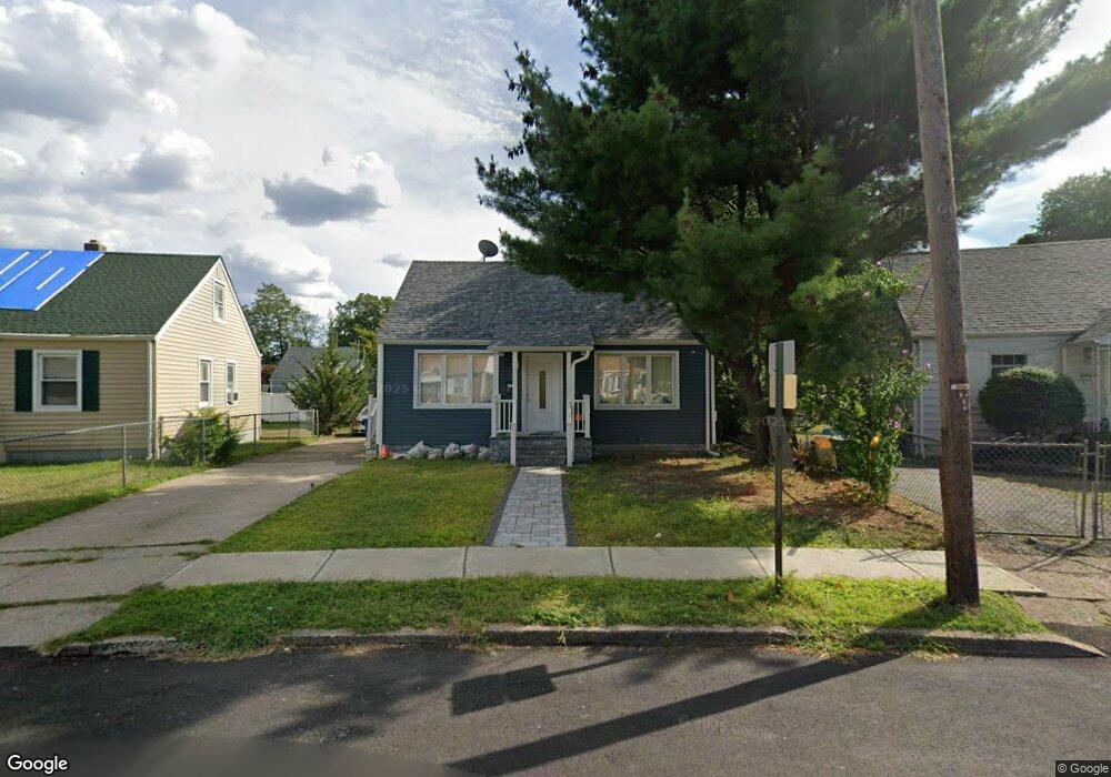 17 Kent Rd, Paterson, NJ 07502 - photo 1