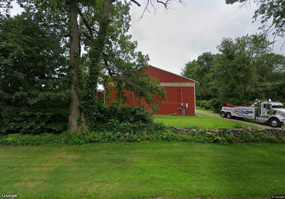 102 Colburn Rd, Canterbury, CT 06331 - photo 1