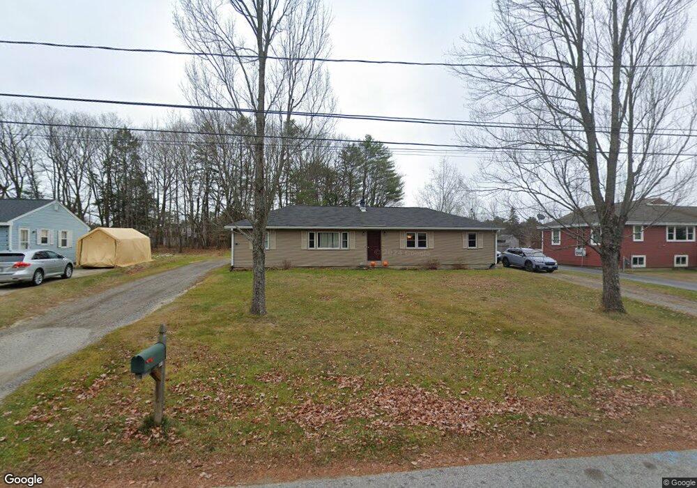 122 Burnell Dr unit B, Yarmouth, ME 04096 - photo 1