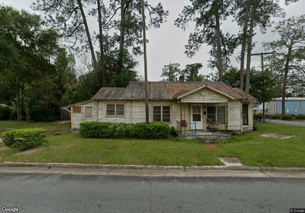 401 11th St SW, Moultrie, GA 31768 - photo 1