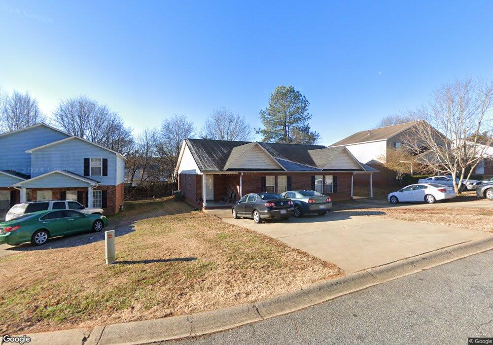 368 Miller Pointe Dr unit 370, Inman, SC 29349 - photo 1