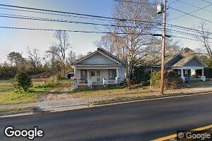 187 W Calhoun St, Wadley, GA 30477