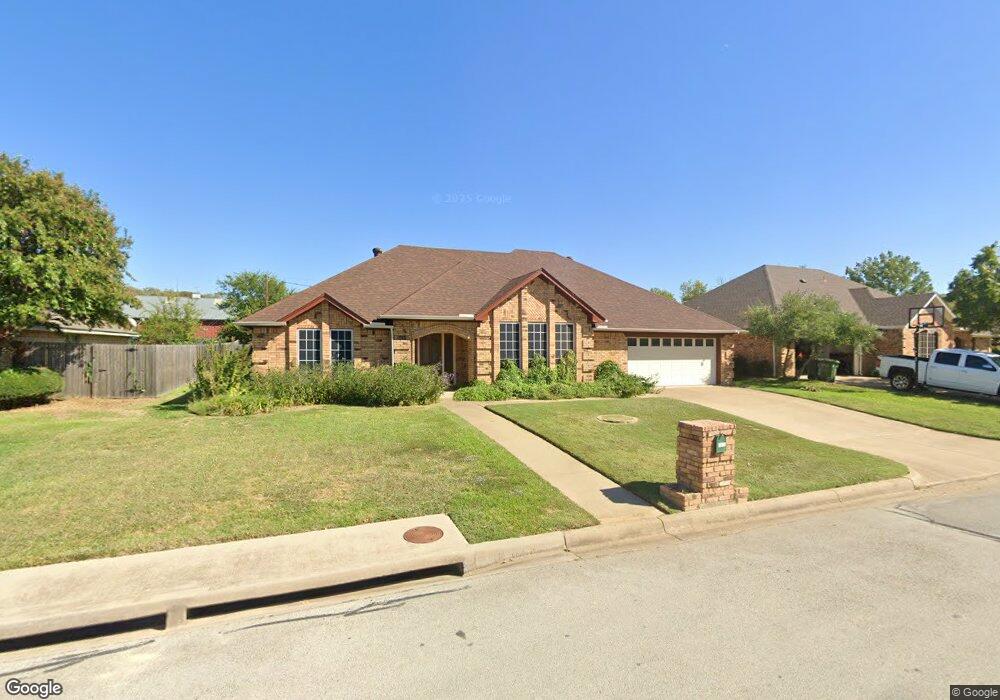 6420 Chilton Dr, North Richland Hills, TX 76182 - photo 1