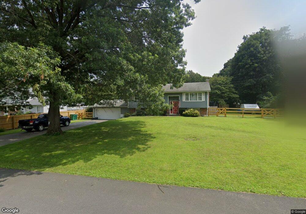 5 Beech St, Red Hook, NY 12571 - photo 1