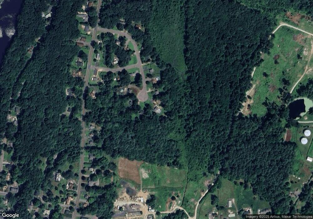 15 Meadowbrook Dr, Stafford Springs, CT 06076 - photo 1