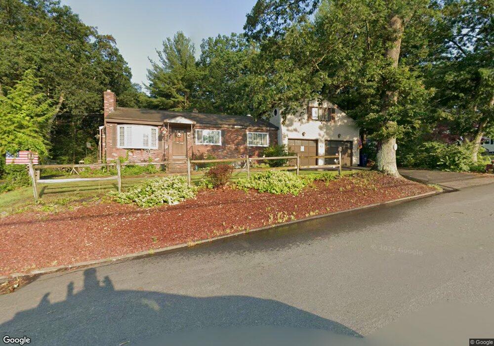 160 Varnum Ave, Dracut, MA 01826 - photo 1