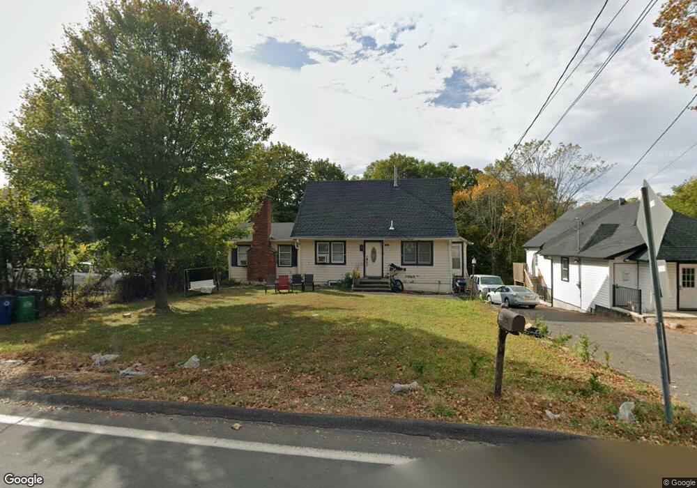 198 Saddle River Rd, Airmont, NY 10952 - photo 1