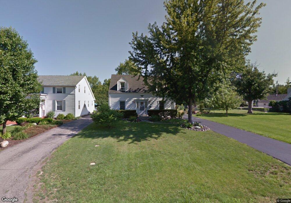 1818 Hillcrest Dr, Lima, OH 45805 - photo 1