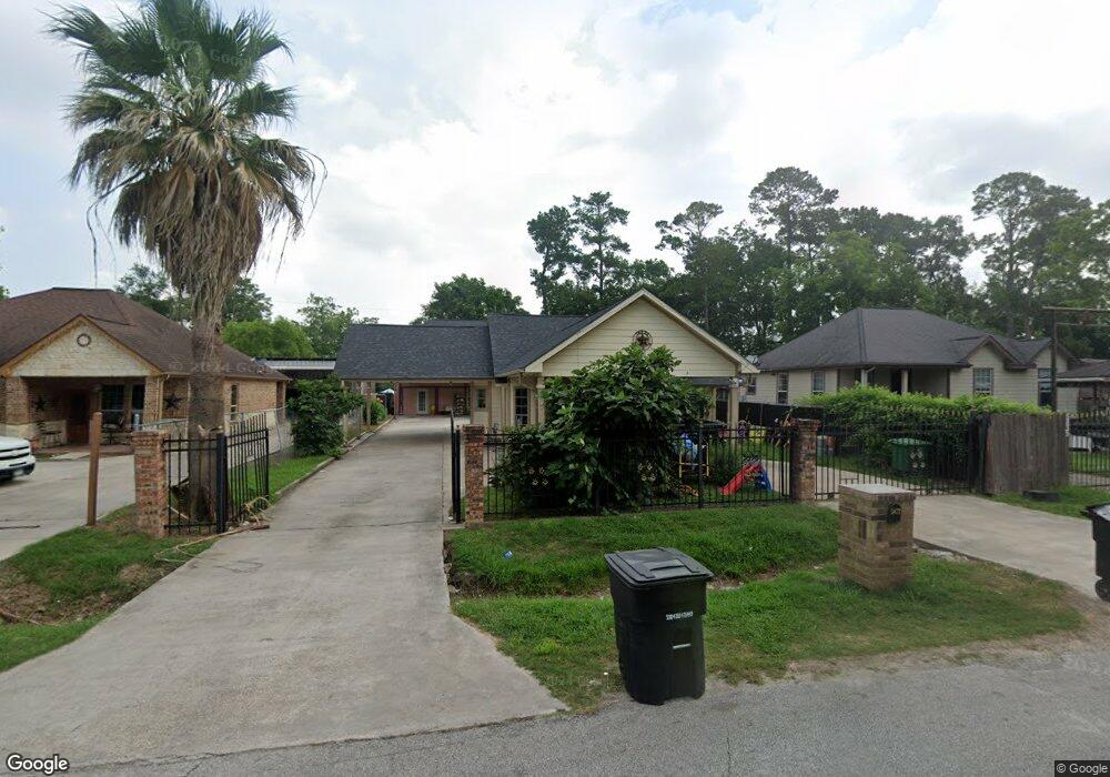 5833 Hartwick Rd, Houston, TX 77016 - photo 1