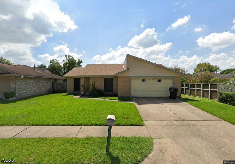9418 Garden Bridge St, Houston, TX 77075 - photo 1