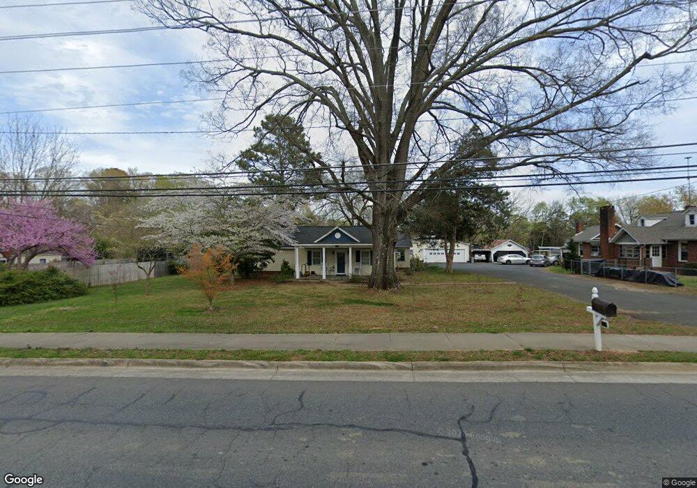 685 Sanford Rd, Pittsboro, NC 27312 - photo 1