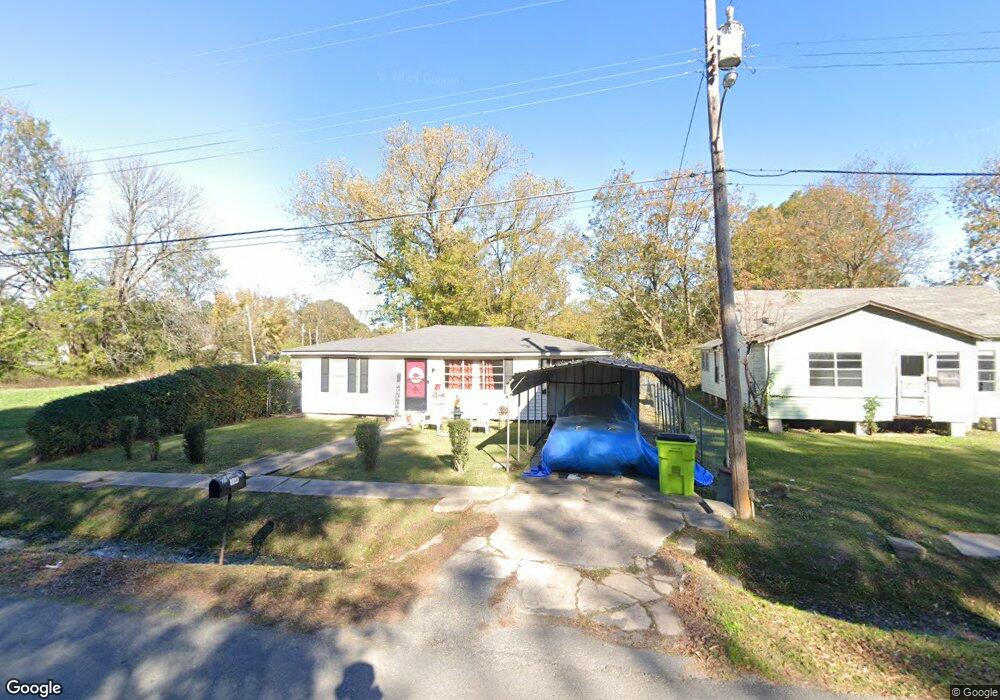 1213 E 2nd St, Stuttgart, AR 72160 - photo 1