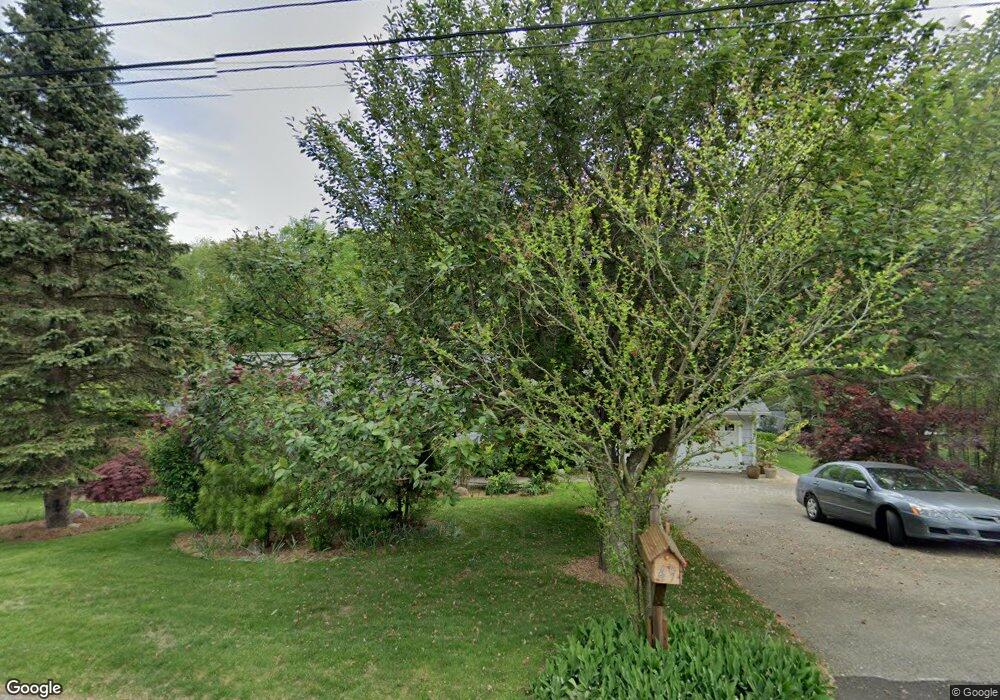 49 Great Neck Rd, Trumbull, CT 06611 - photo 1