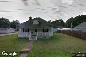 32 Chestnut St, Startex, SC 29377