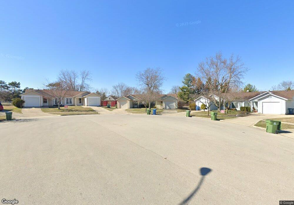 558 Rosehill Dr unit 564, Marysville, OH 43040 - photo 1