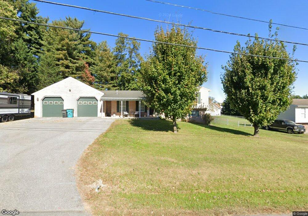 16818 Sterling Rd, Williamsport, MD 21795 - photo 1