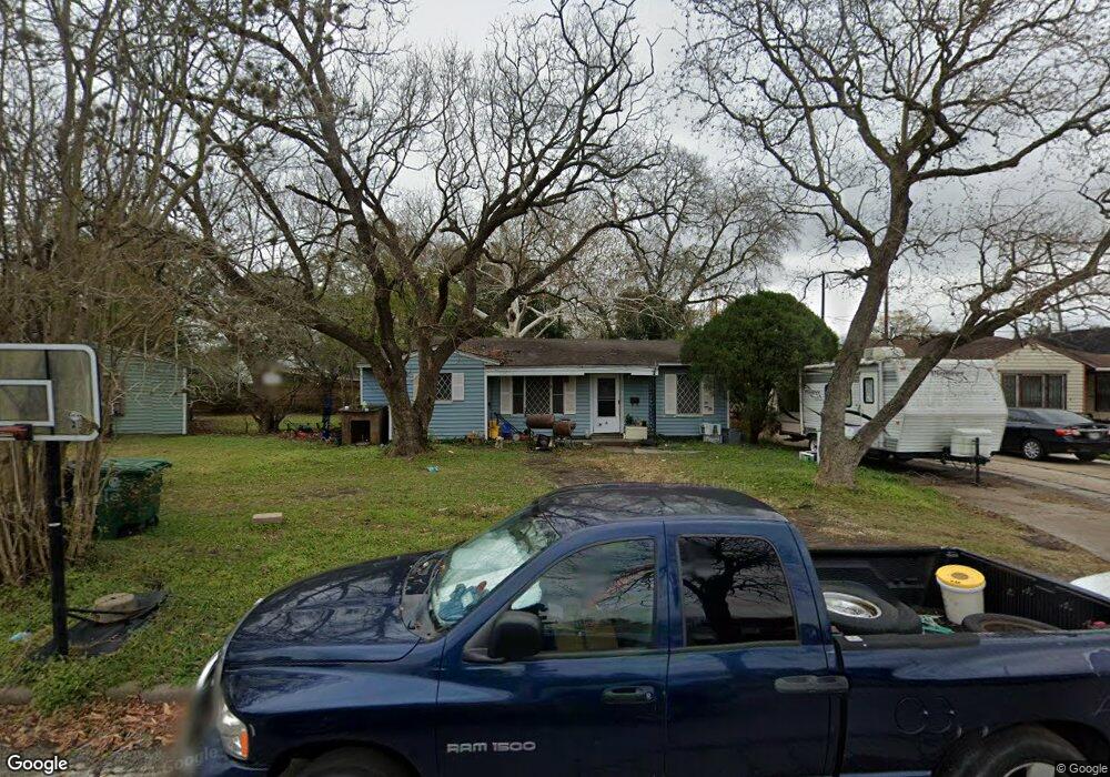 5901 Cottonwood St, Houston, TX 77087 - photo 1