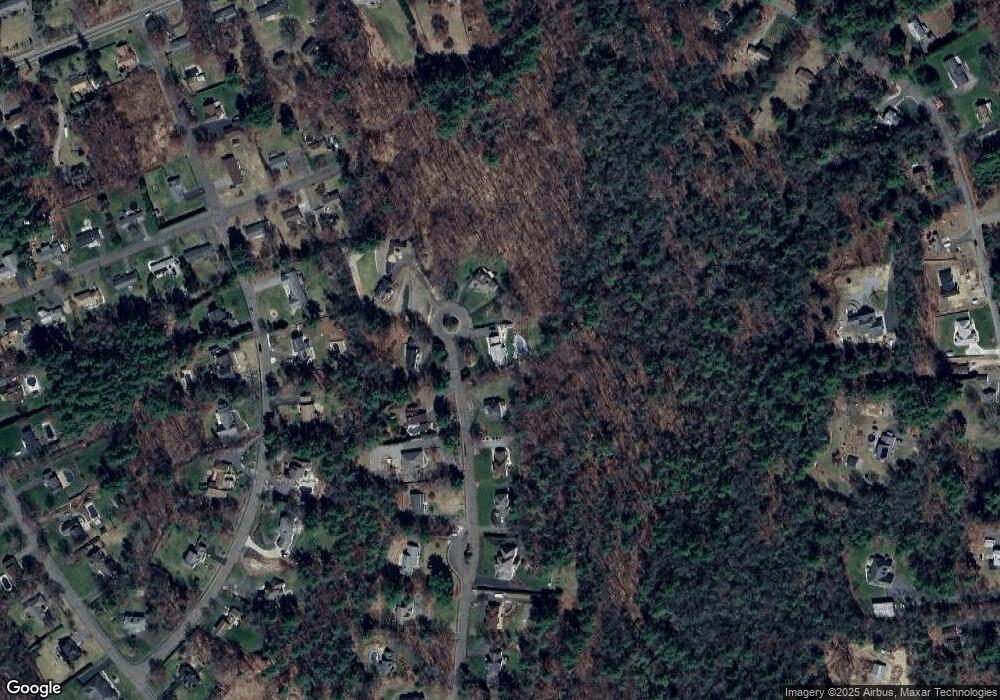 384 Westerly Cir, Ludlow, MA 01056 - photo 1