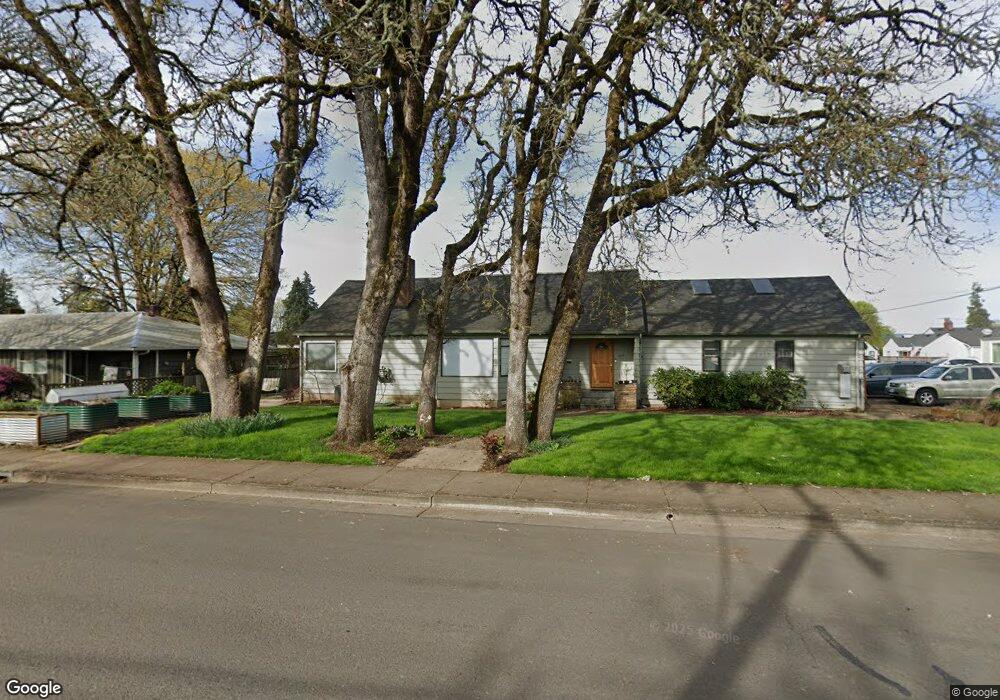 1310 Broadway St SW, Albany, OR 97321 - photo 1