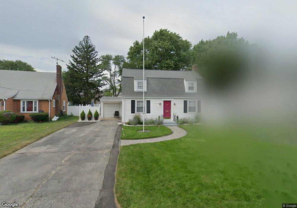 12 Pinecrest Dr, Pawtucket, RI 02861 - photo 1