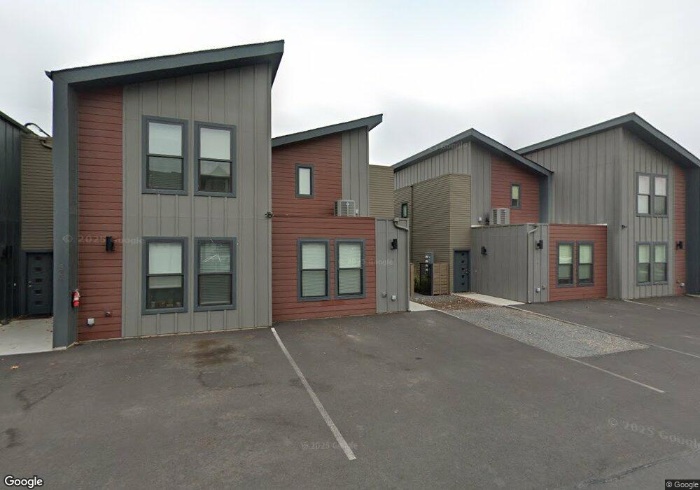 477 NW 25th St, Redmond, OR 97756 - photo 1