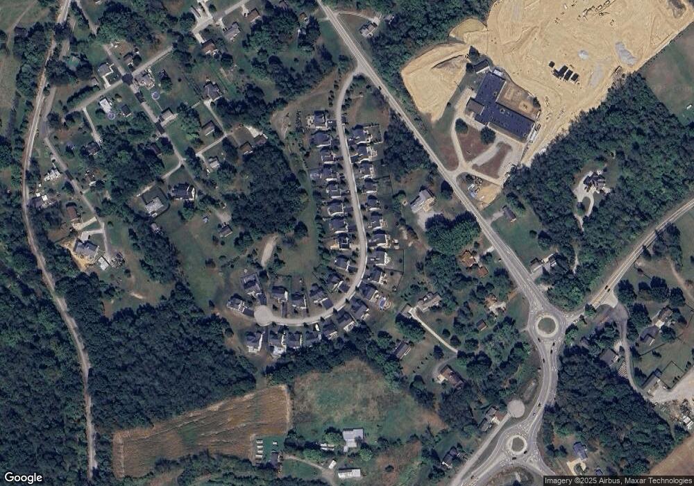 116 Highcroft Cir, Eighty Four, PA 15330 - photo 1