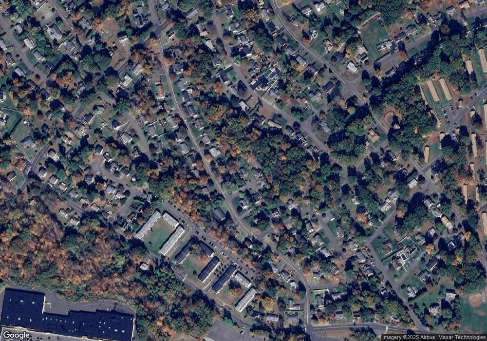 12 Lorann Cir, Naugatuck, CT 06770 - photo 1