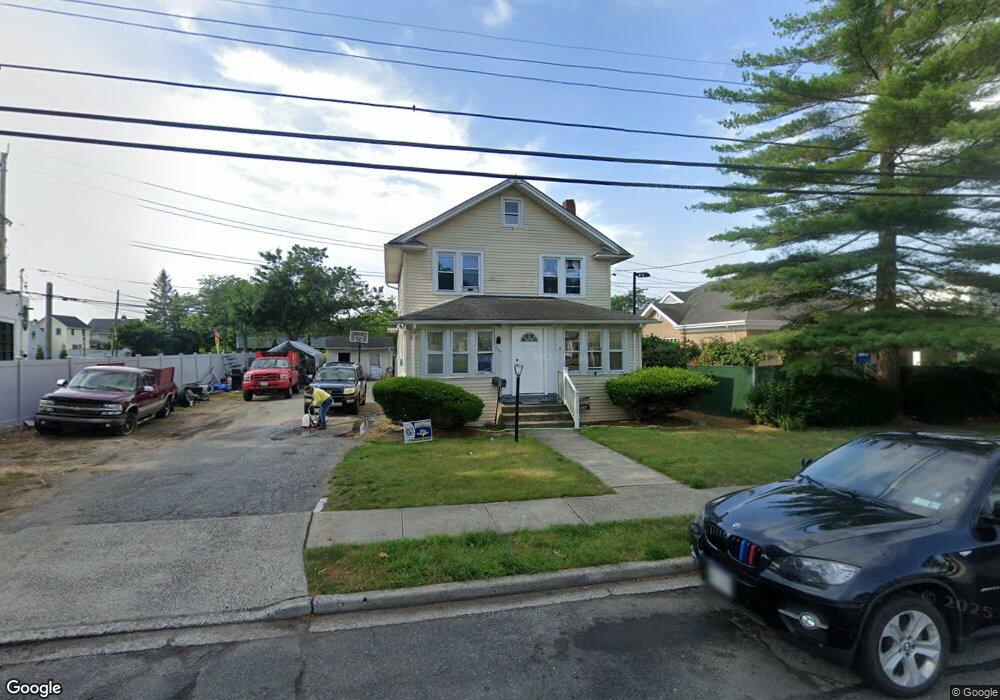 848 Allen Place, Baldwin, NY 11510 - photo 1