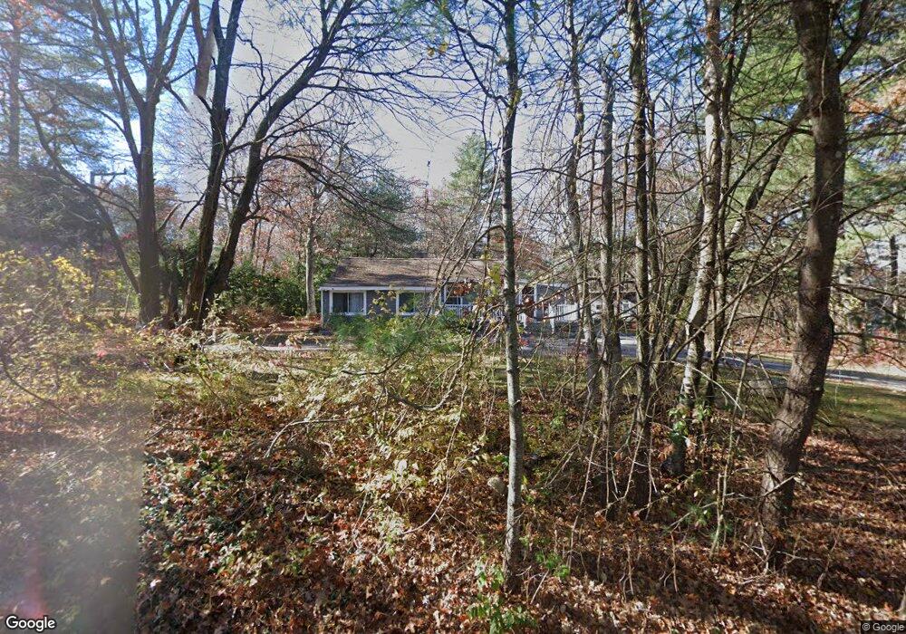 18 Kelley Rd, Londonderry, NH 03053 - photo 1