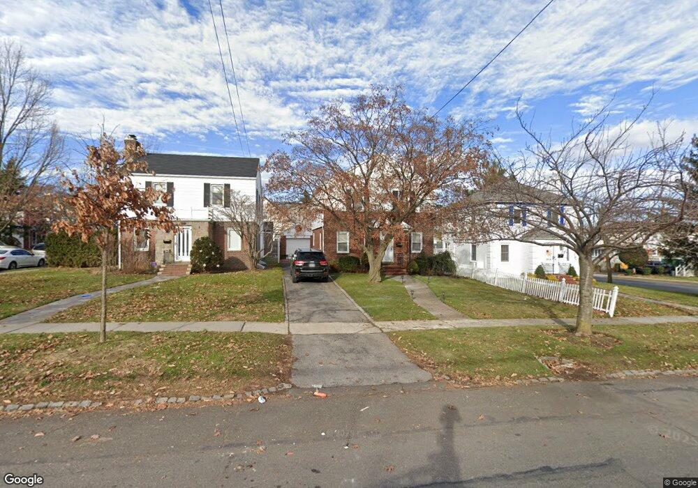 22031 43rd Ave, Bayside, NY 11361 - photo 1