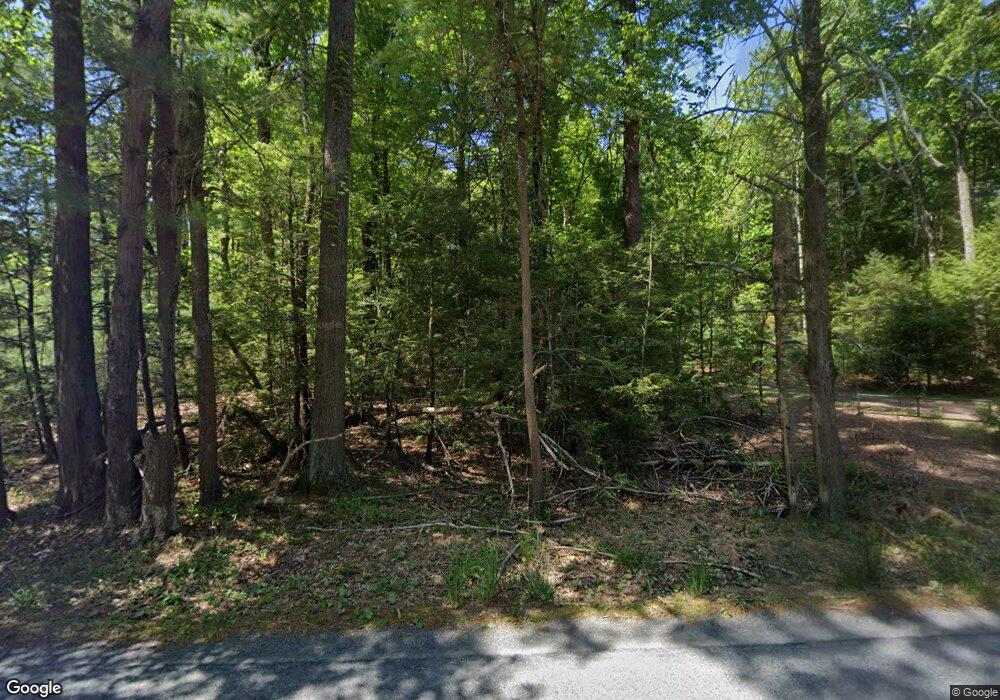 1353 Sherwood Forest Rd, Stroudsburg, PA 18360 - photo 1