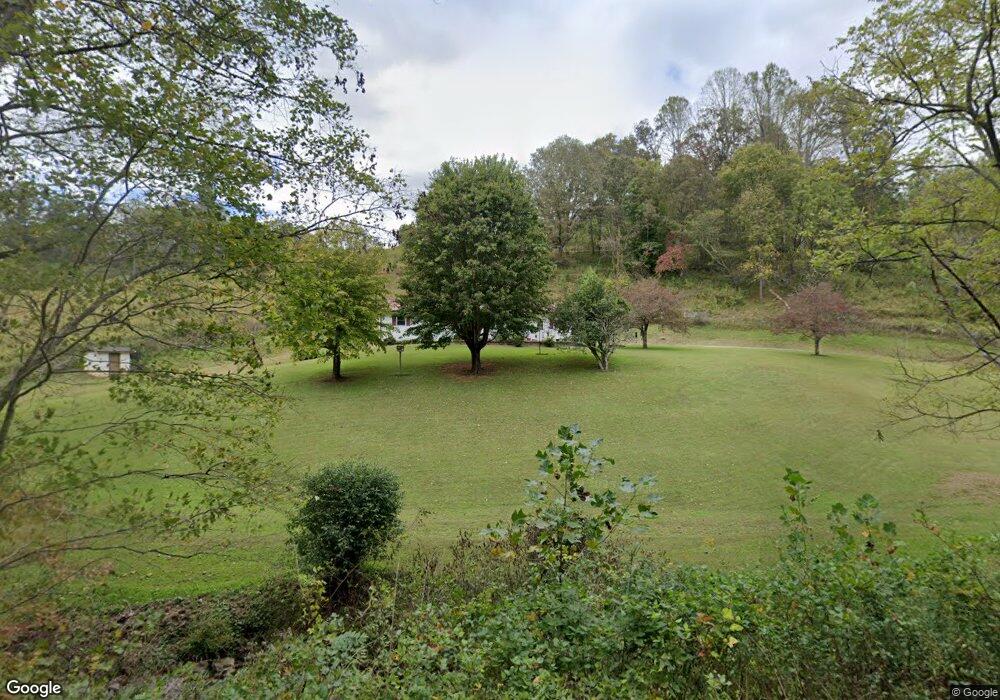 200 Meadows Town Rd, Marshall, NC 28753 - photo 1