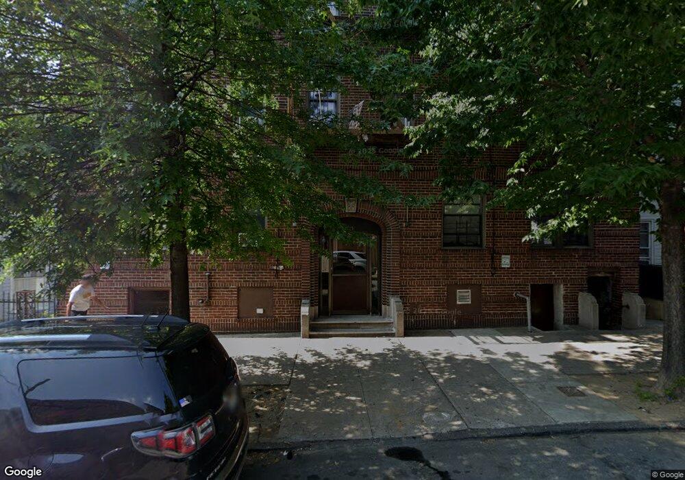 715 van Nest Ave, Bronx, NY 10462 - photo 1