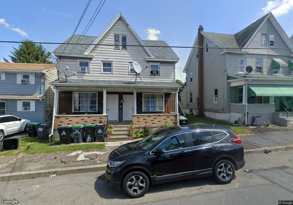 219 Allen St, West Hazleton, PA 18202 - photo 1