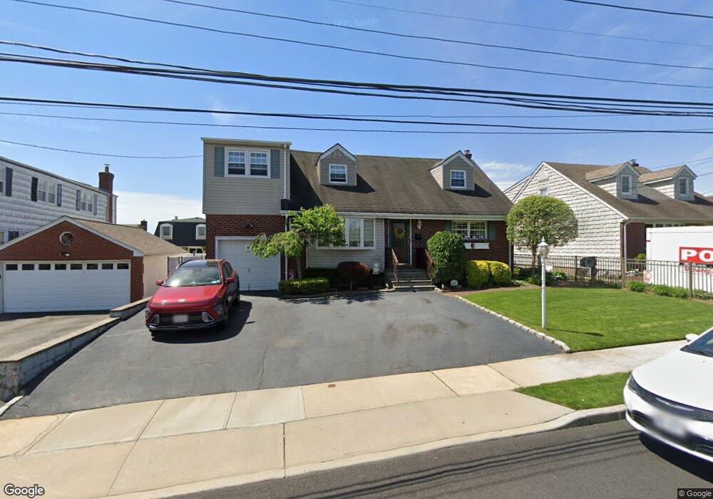 857 First Ave, Franklin Square, NY 11010 - photo 1