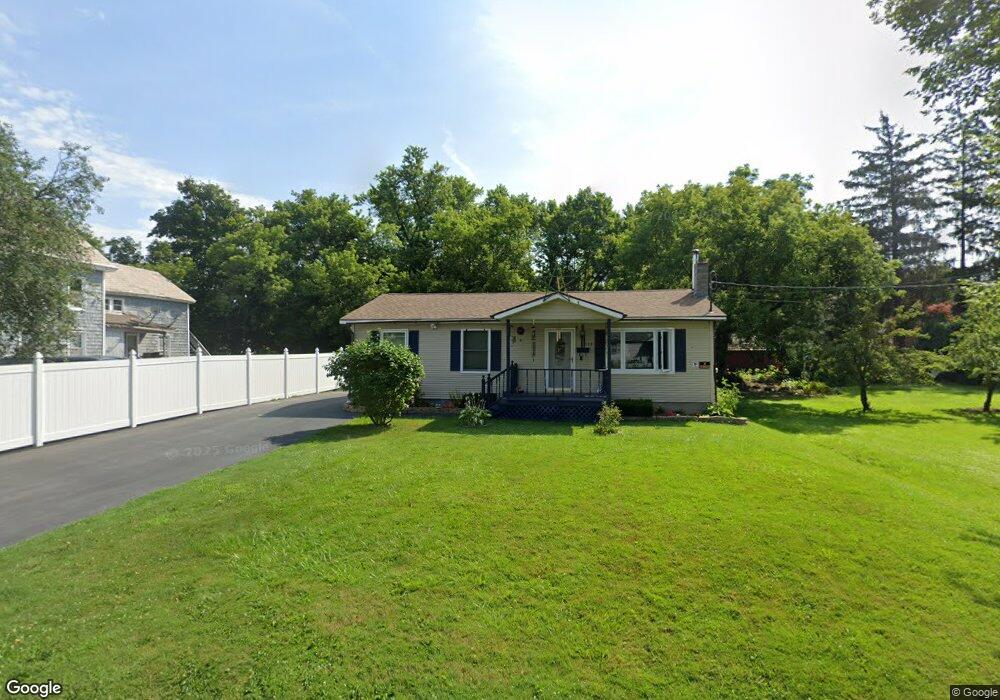 132 Pearl St, Rutland, VT 05701 - photo 1