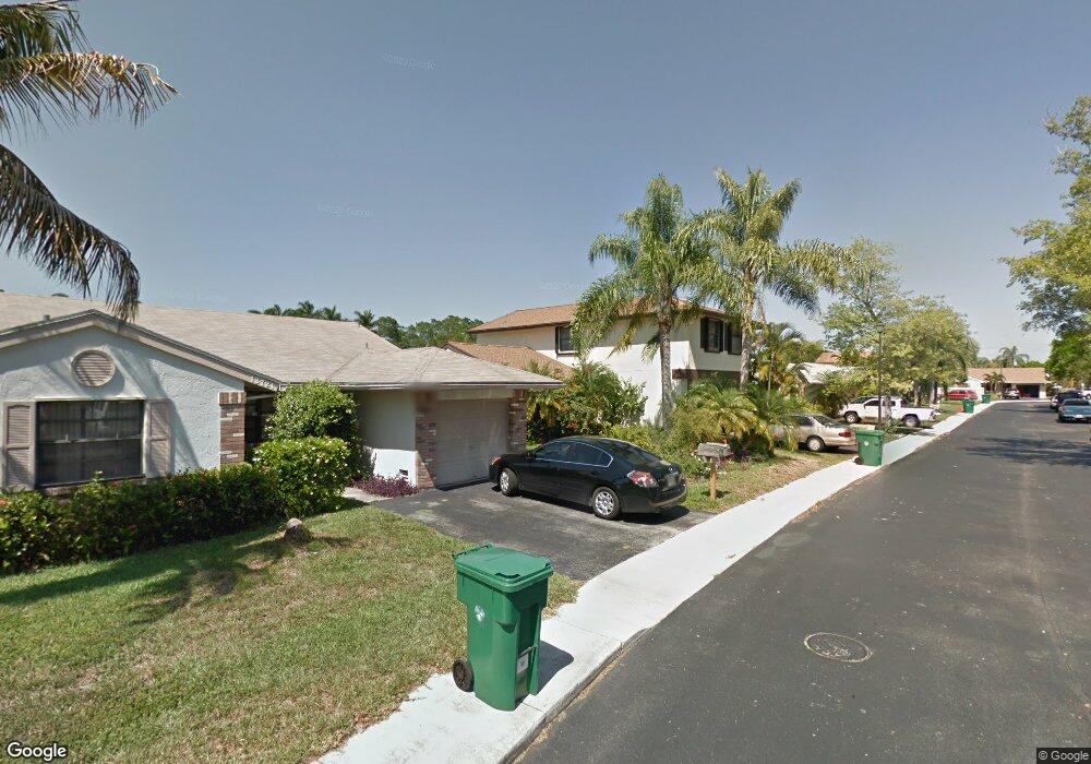 13711 Newport Manor, Davie, FL 33325 - photo 1